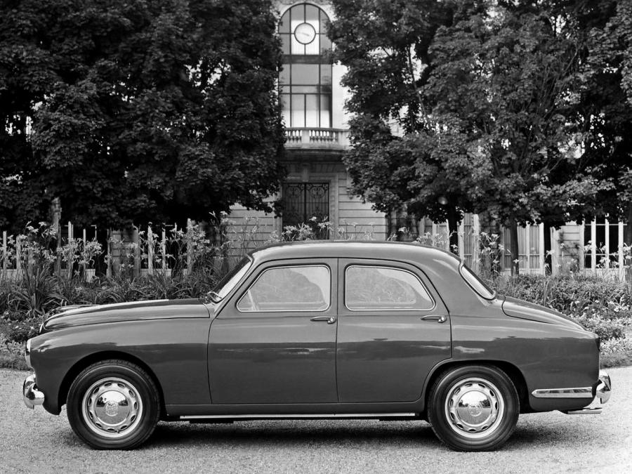  Alfa Romeo 1900 Berlina (1483) 1950 года  (фото 13 из 13)